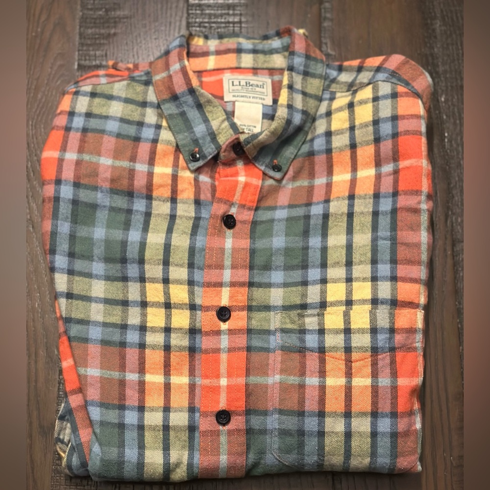 Men's L.L.Bean Scotch Plaid Flannel Shirt Slight Fitted Size Medium Tall
